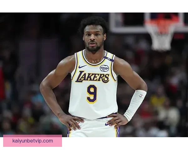 詹姆斯：热爱不减就能长久打下去 布朗尼激励我继续前行